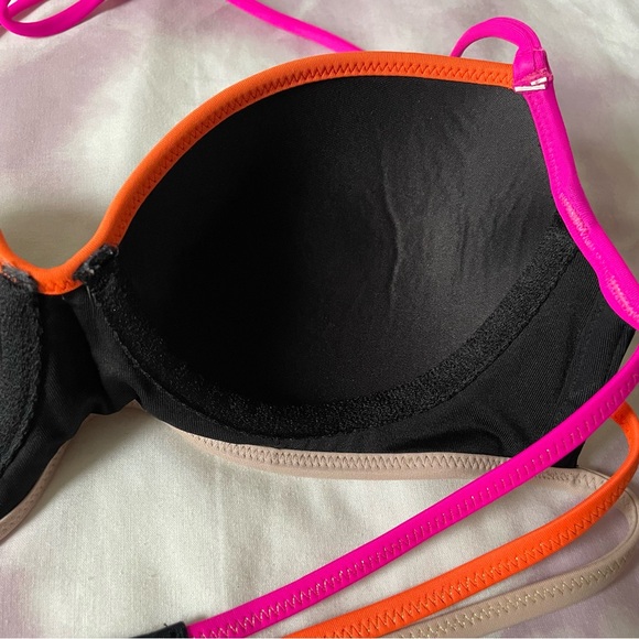 Women’s Victoria’s Secret Colorblock Contrast Bikini Set - Picture 5 of 13